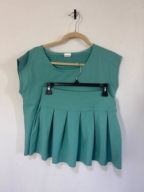 Women's Teal Scoop Neck Cap active Sleeve Top and skirt